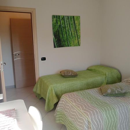Appartamento 5 Palme Siderno Bagian luar foto