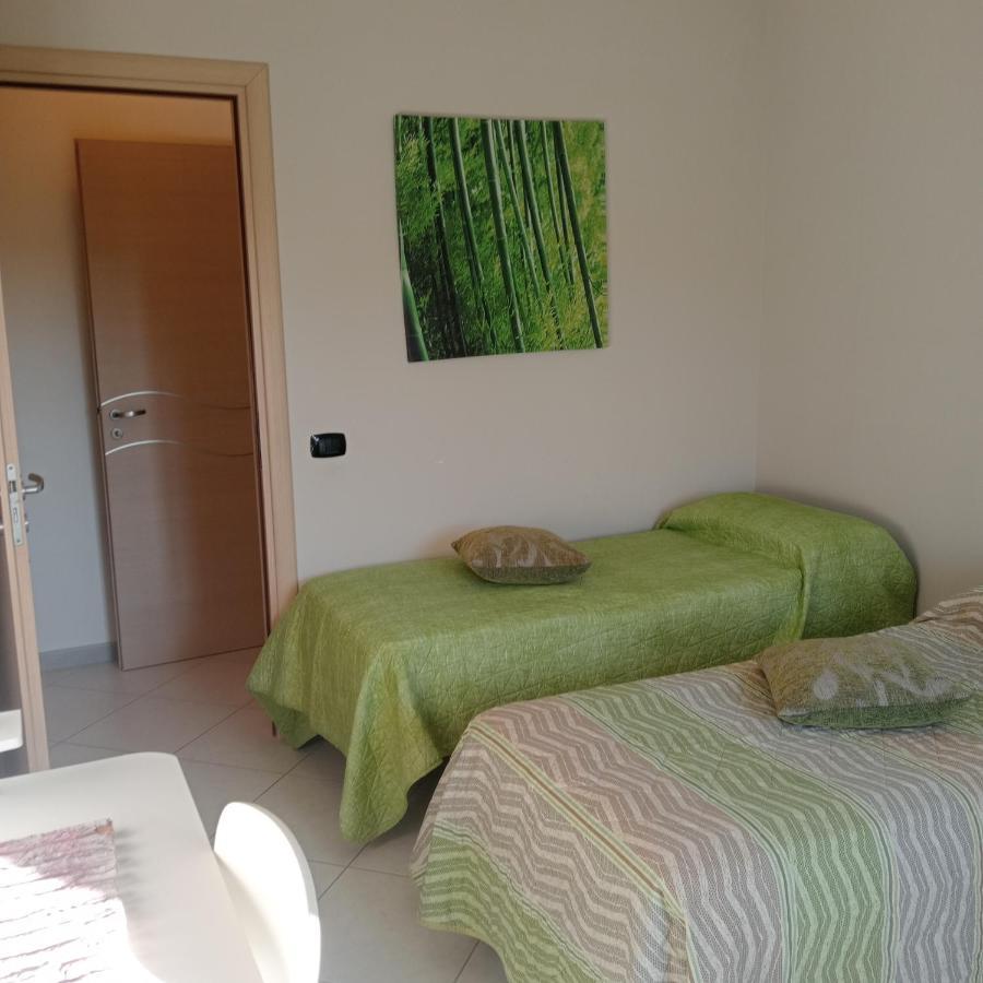 Appartamento 5 Palme Siderno Bagian luar foto